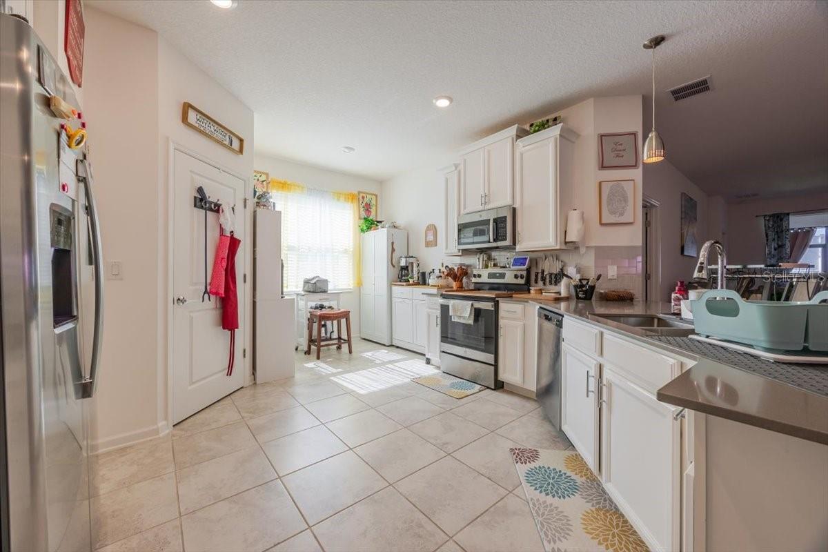 BELLEVUE AT ESTATES - Residential