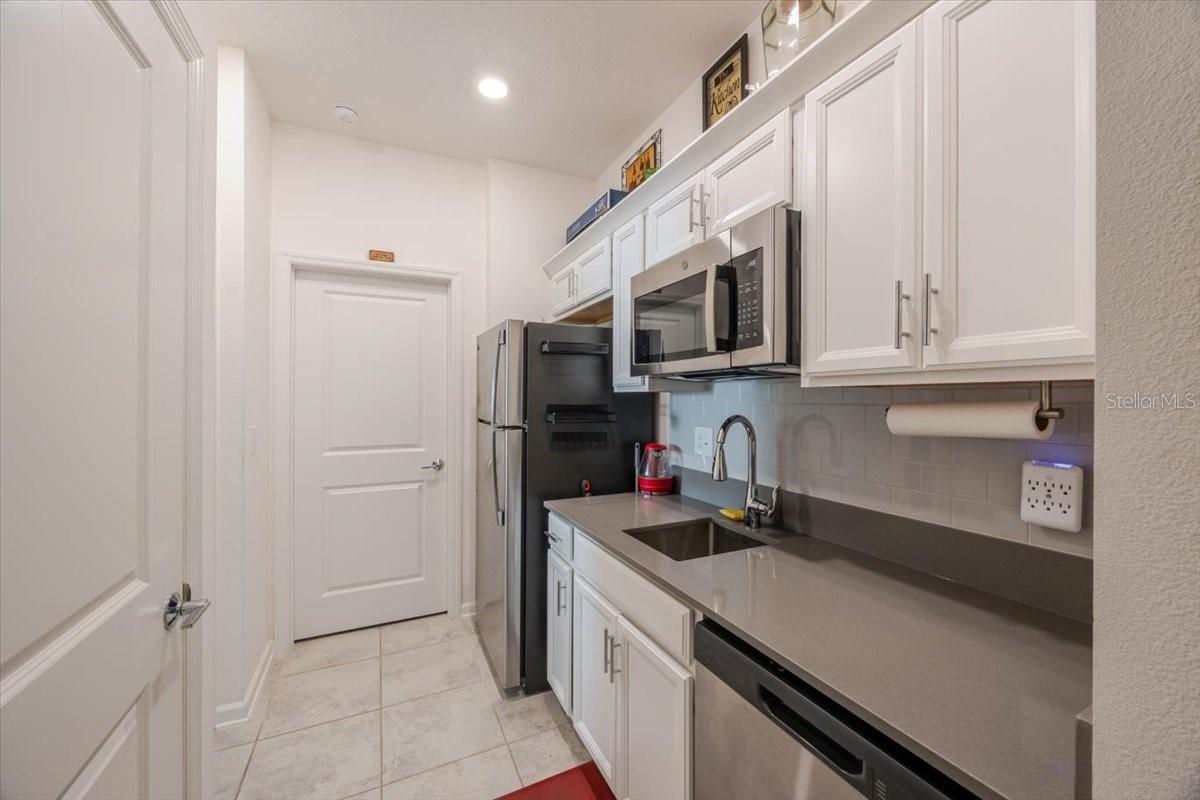 BELLEVUE AT ESTATES - Residential