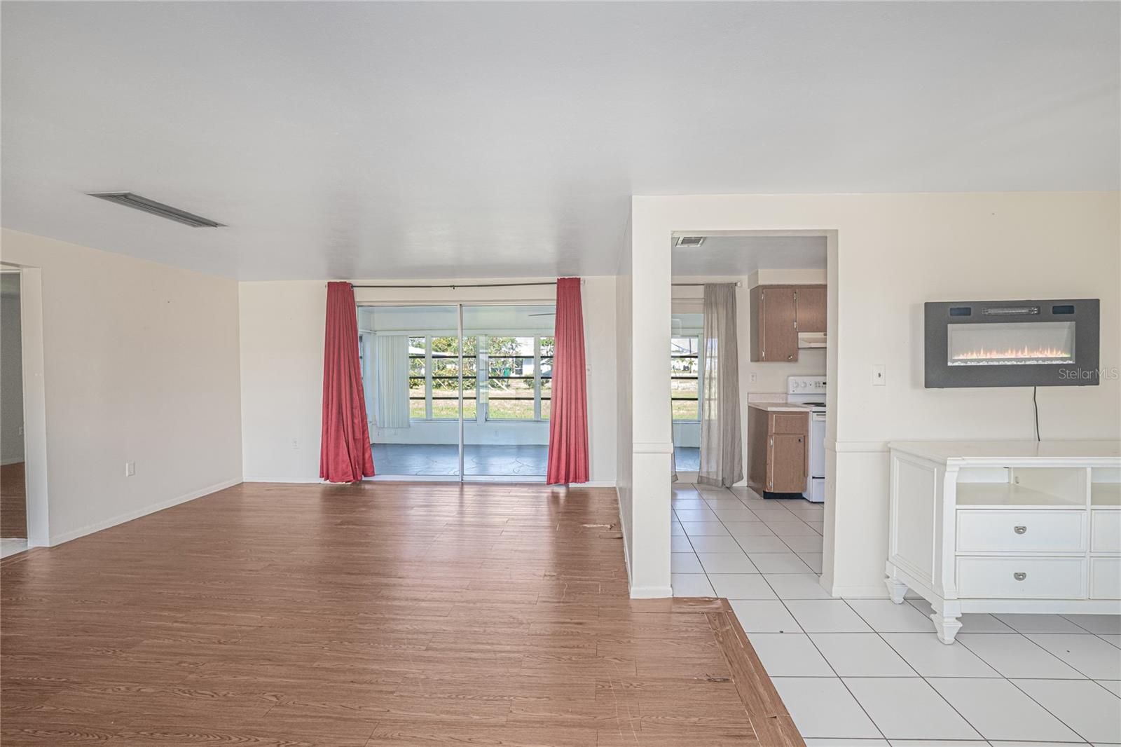 3559 HARBOR BOULEVARD