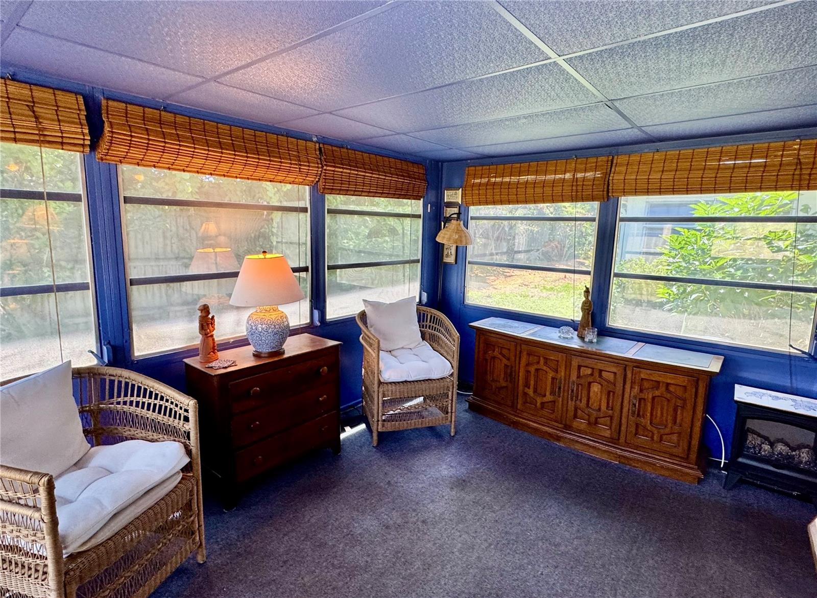 HEATHER HILL APTS - Residential
