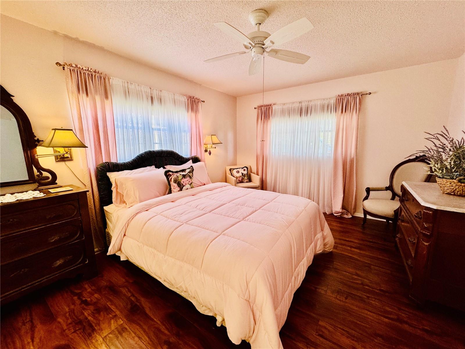 HEATHER HILL APTS - Residential