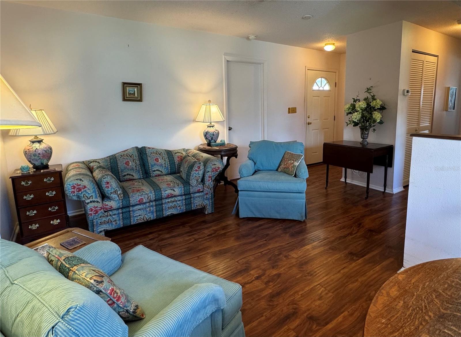 HEATHER HILL APTS - Residential