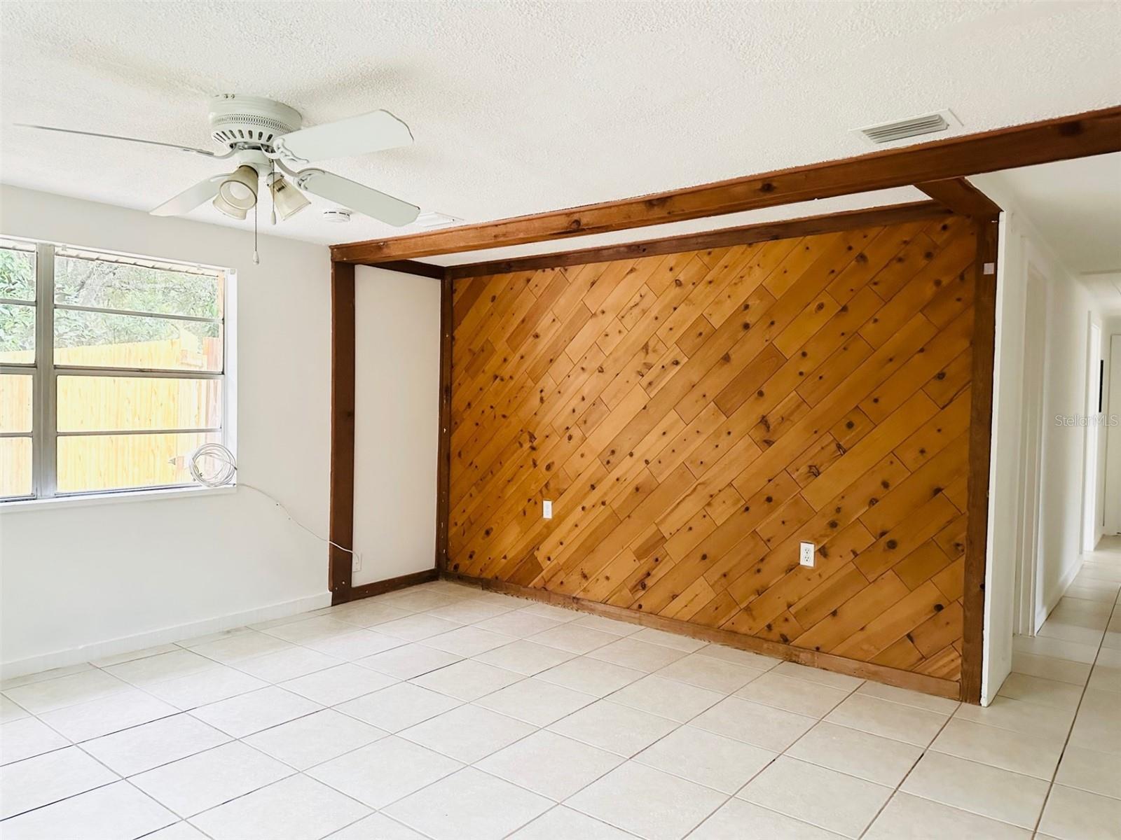 GREENLAND GROVES - Residential