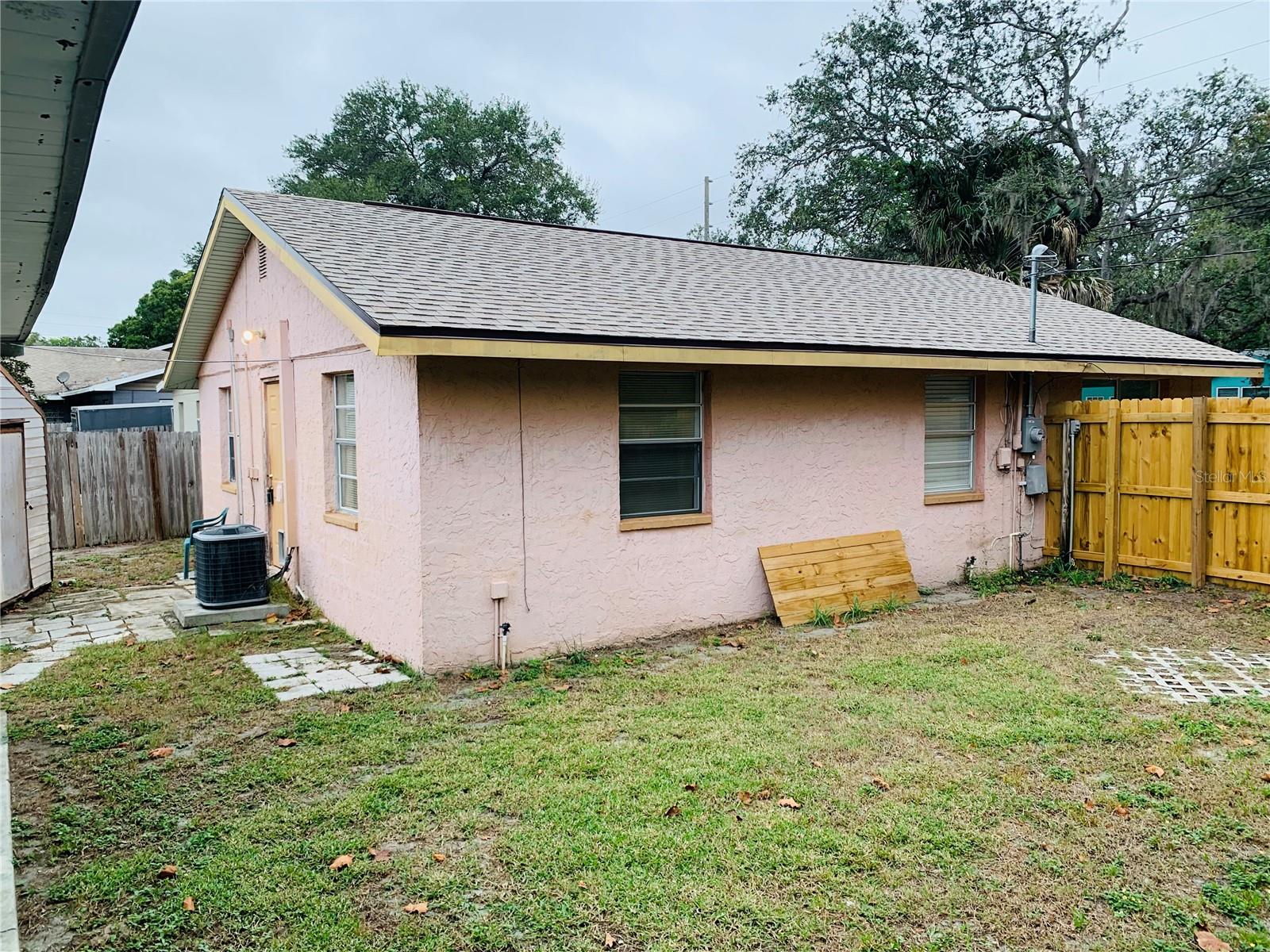GREENLAND GROVES - Residential