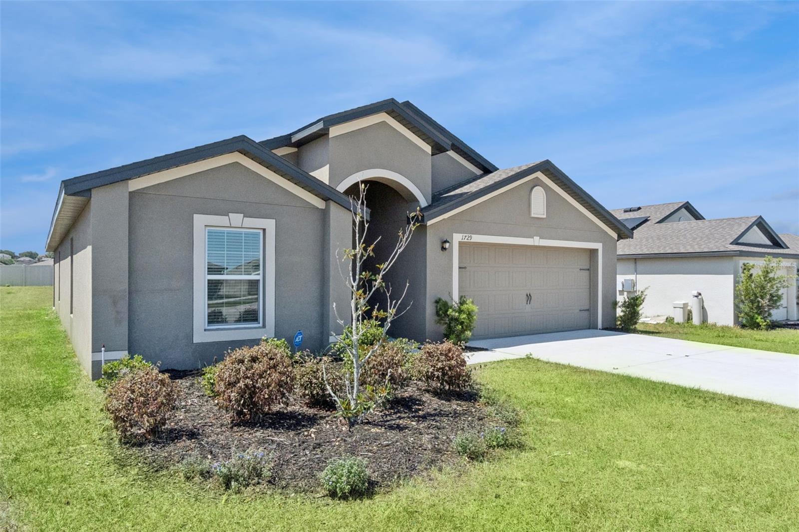 1729 CANAAN LOOP