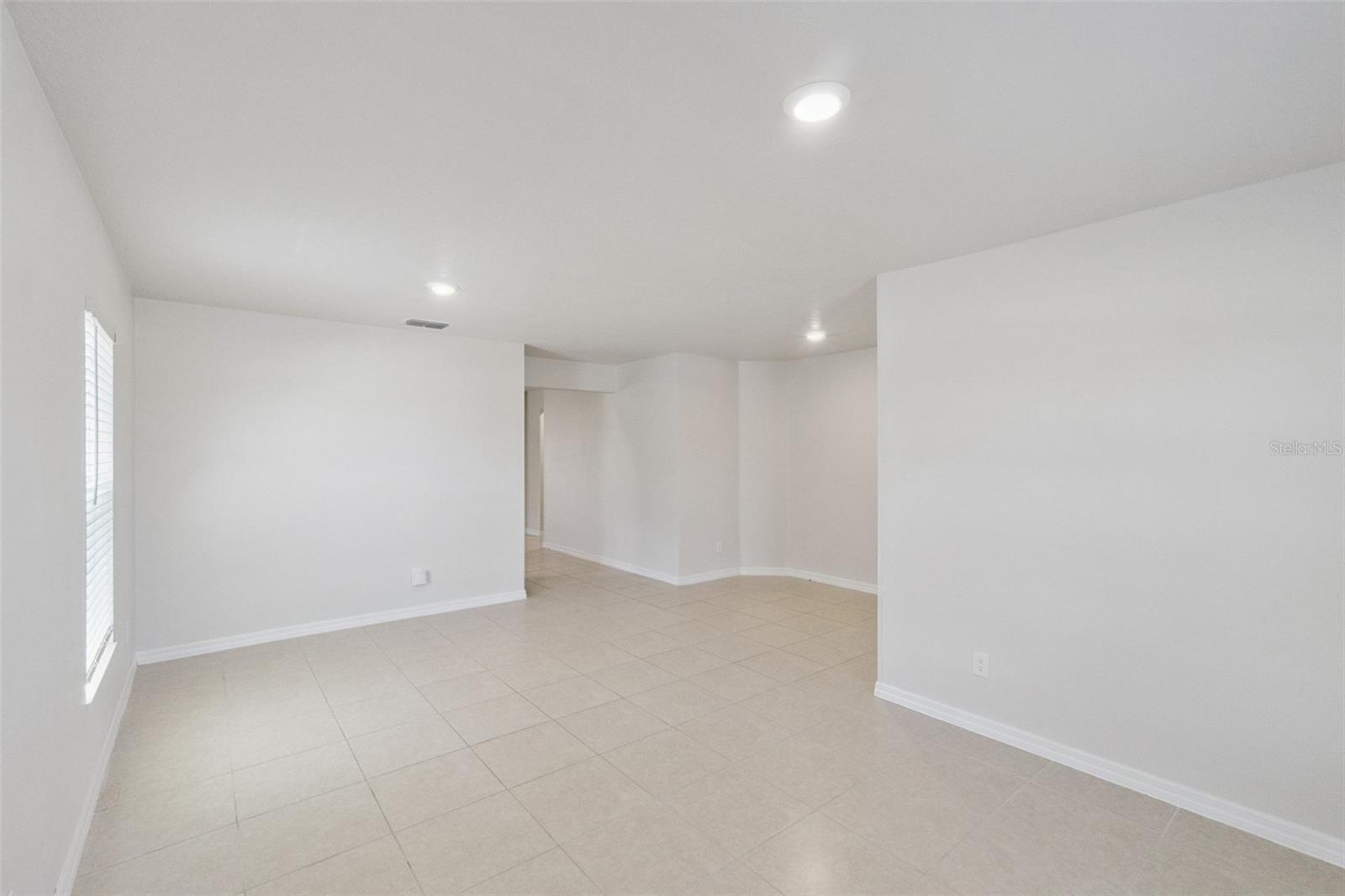 RIDGE AT SWAN LAKE - Residential