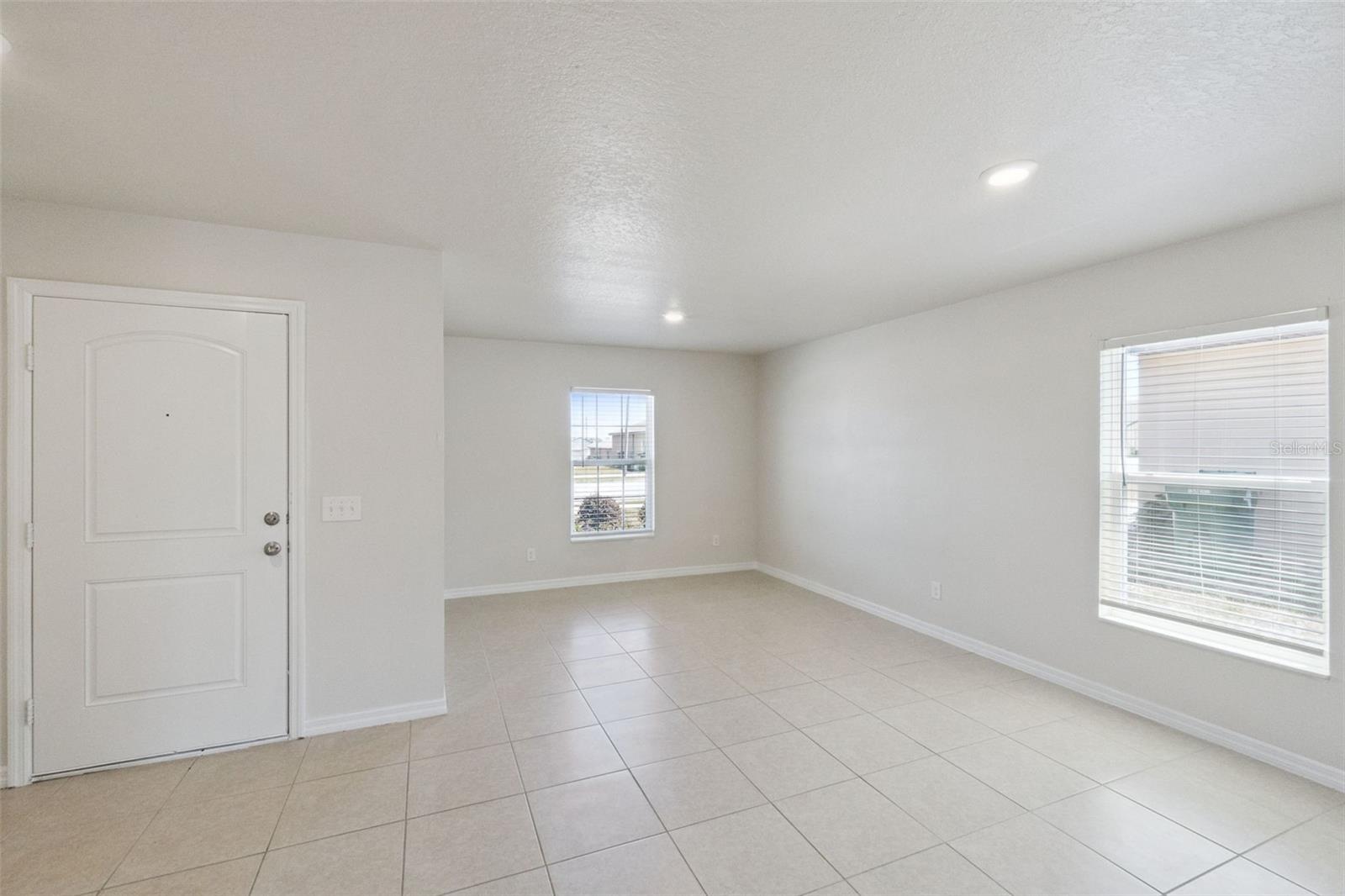 1729 CANAAN LOOP