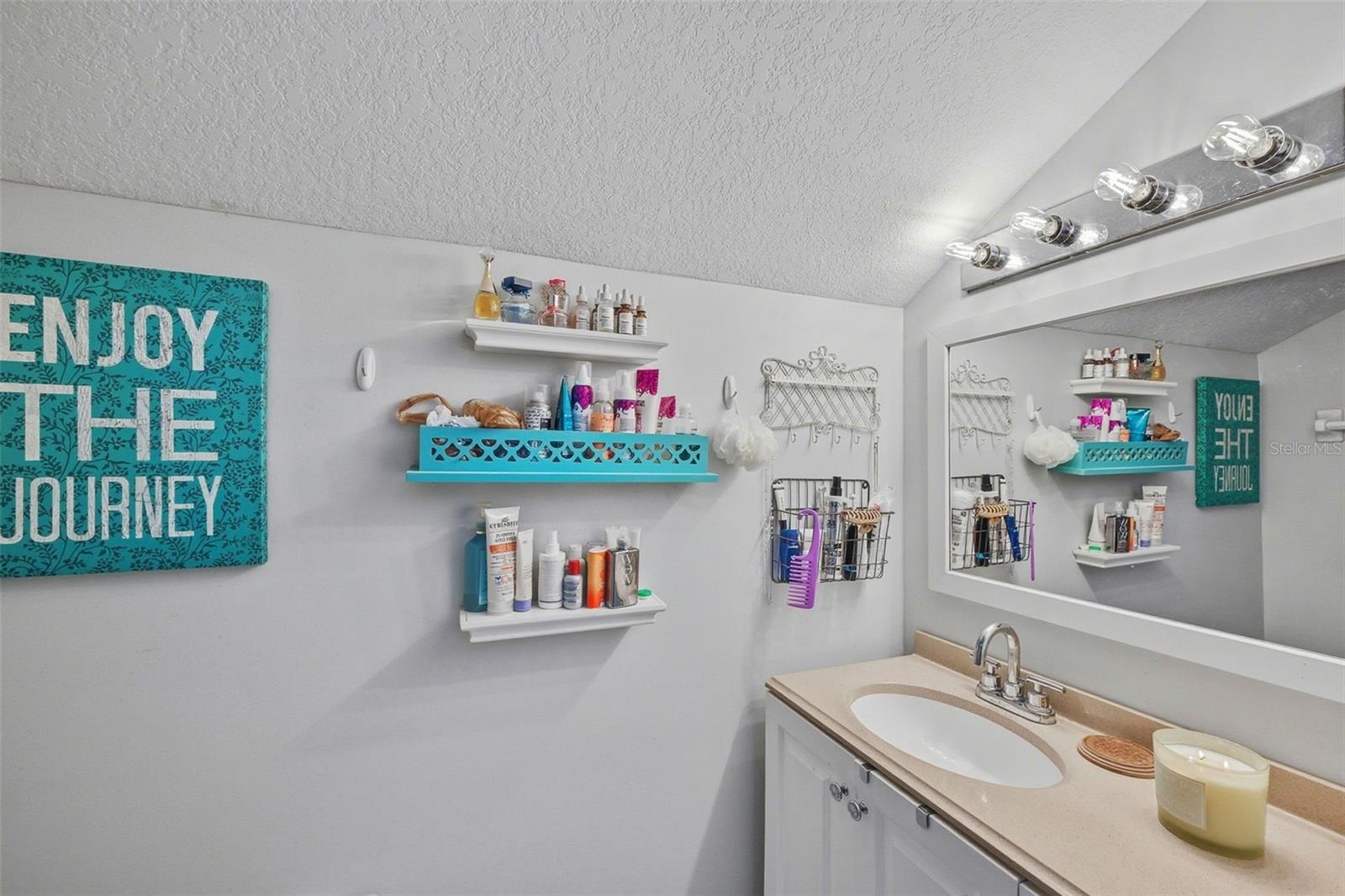 TIMACUAN UNIT 16 PH 1 REPLAT - Residential