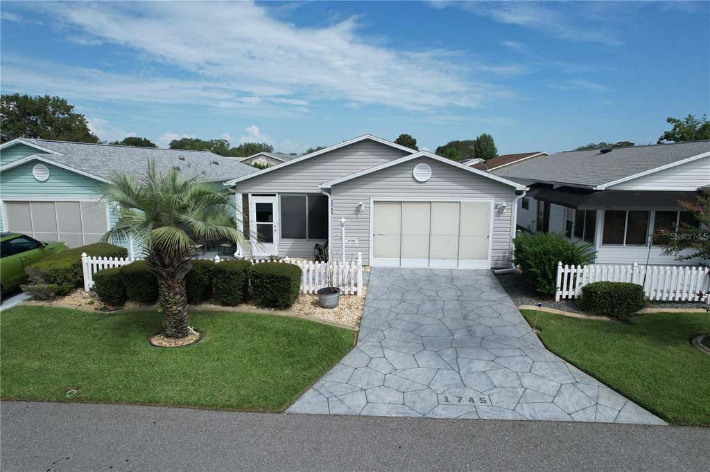 Photo of 1745 Morelos Road, The Villages, FL 32159 (MLS # G5116139)