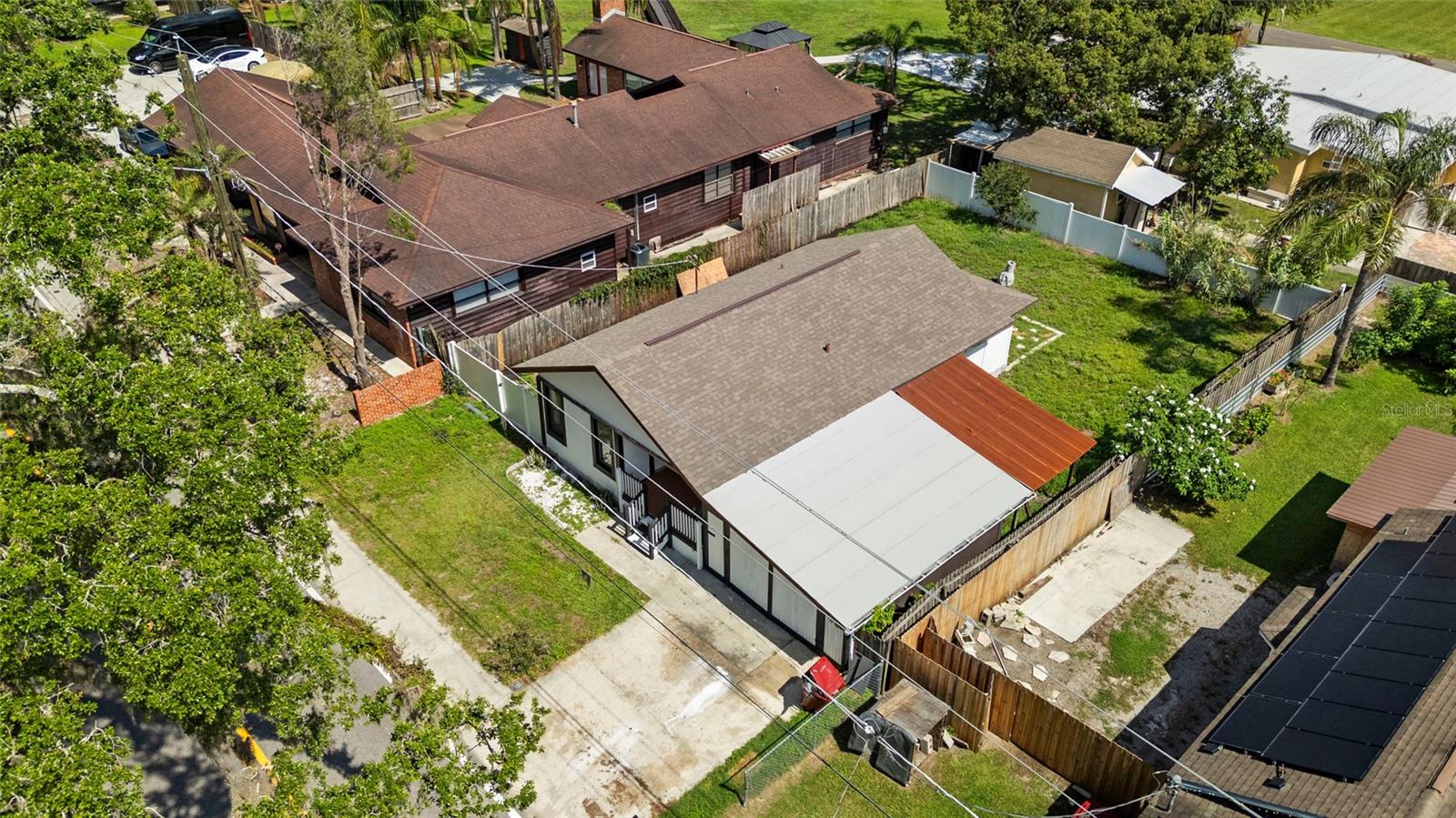 DEVANE & LOWRY SUB O - Residential