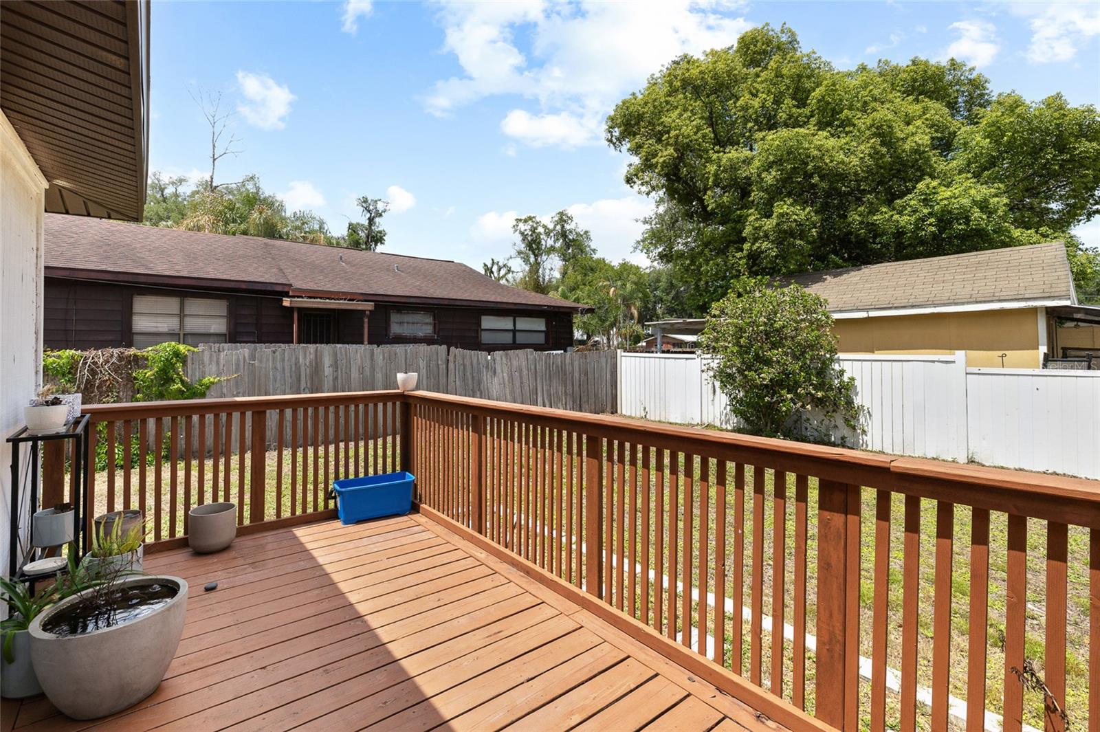 DEVANE & LOWRY SUB O - Residential