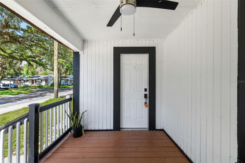 Photo of 504 E Calhoun Street, Plant City, FL 33563 (MLS # TB8496403)
