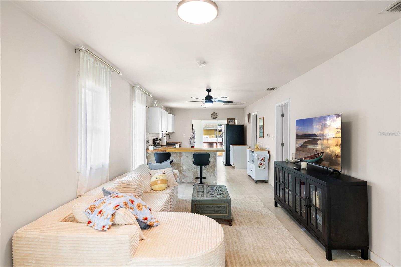 DEVANE & LOWRY SUB O - Residential