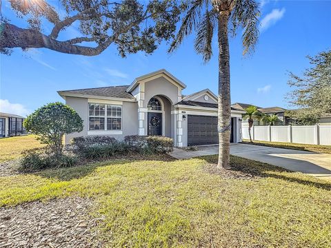 370 HENLEY CIRCLE DAVENPORT FL 33896