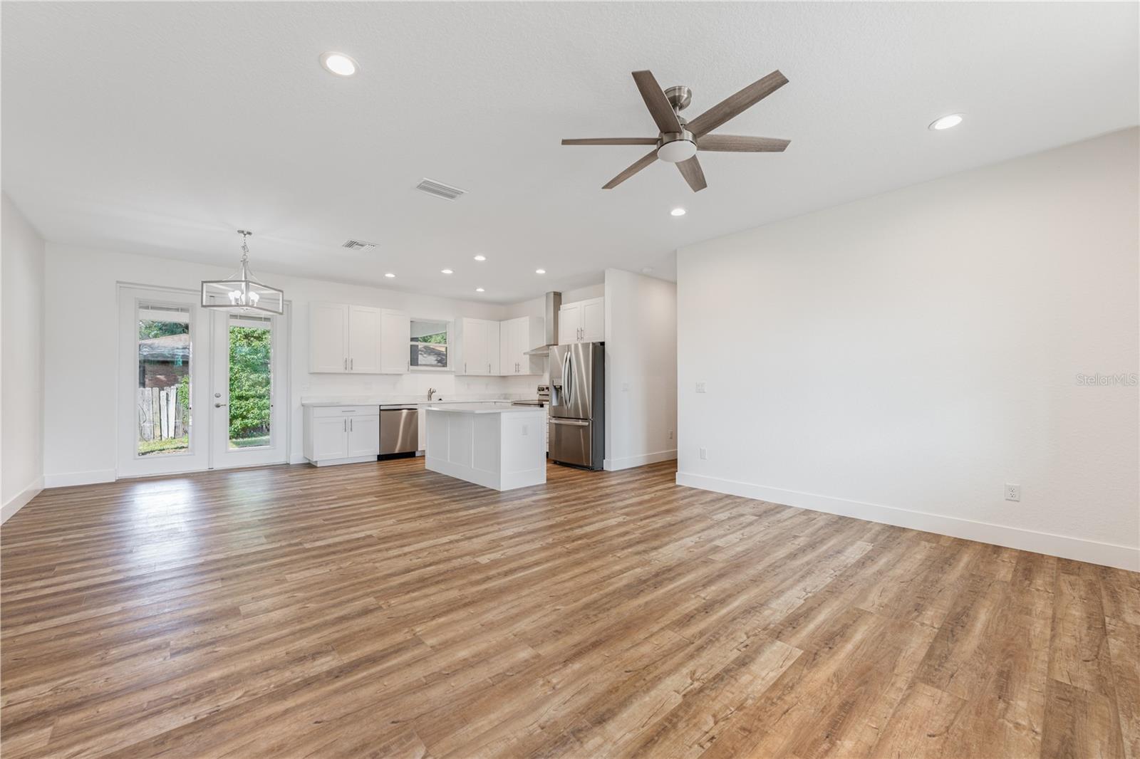 ST JOHNS GARDENS ADD 02 - Residential