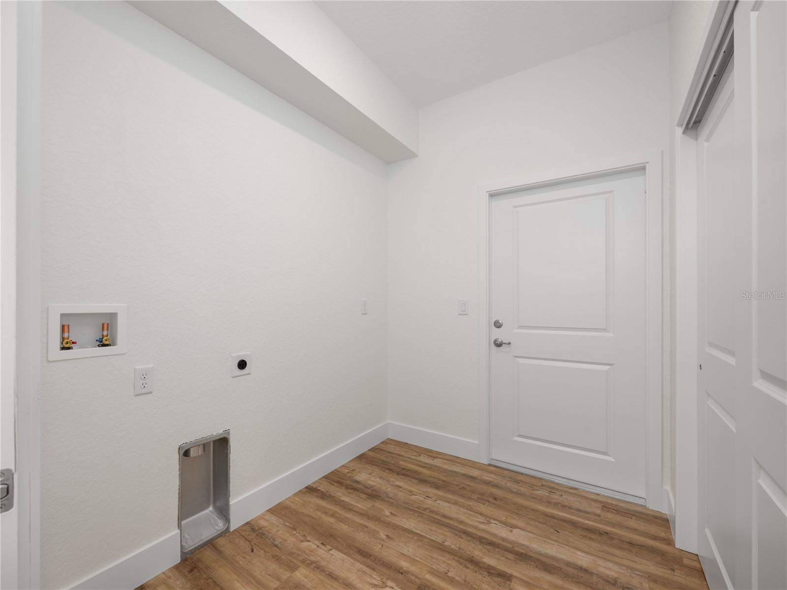 ST JOHNS GARDENS ADD 02 - Residential