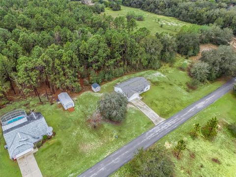 A home in LADY LAKE