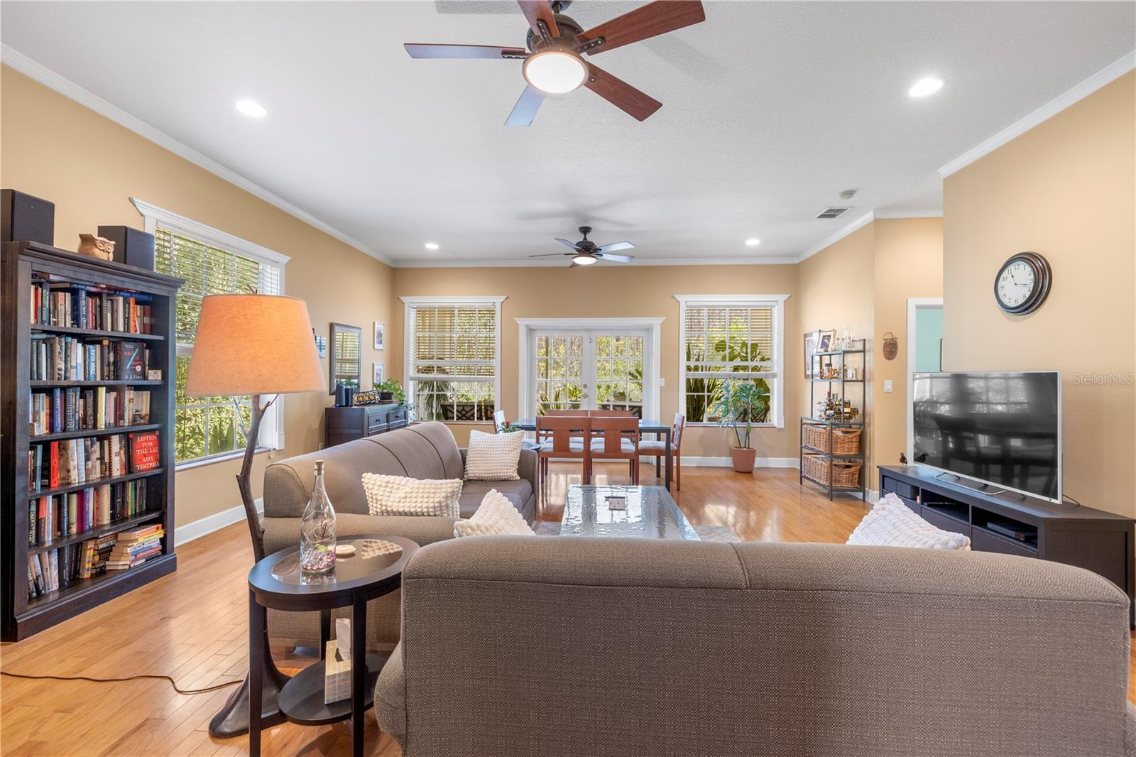 CITRUS FALLS COMMONS VILLAS - Residential