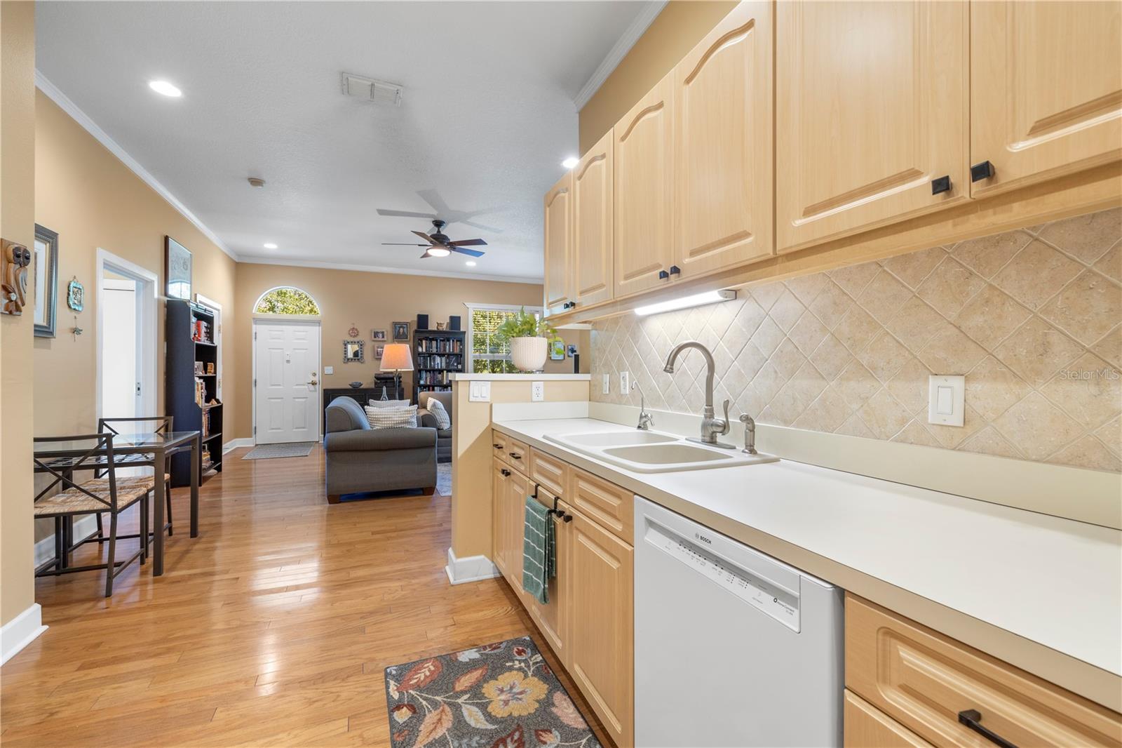 CITRUS FALLS COMMONS VILLAS - Residential