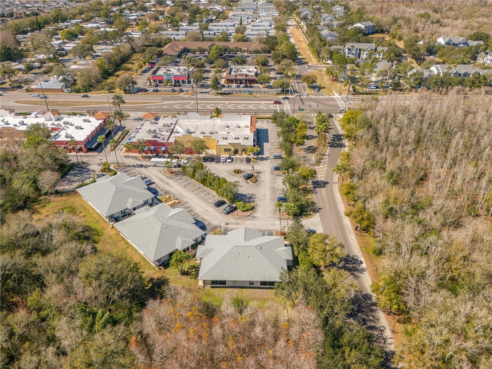 CITRUS FALLS COMMONS VILLAS - Residential