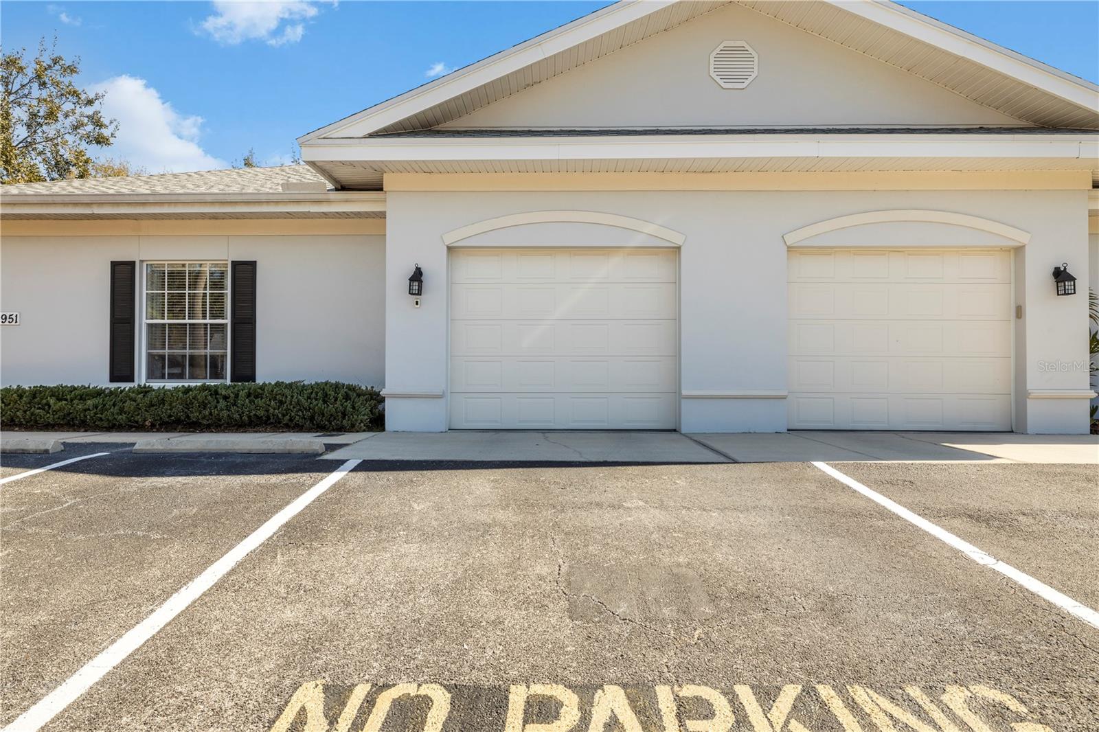 CITRUS FALLS COMMONS VILLAS - Residential