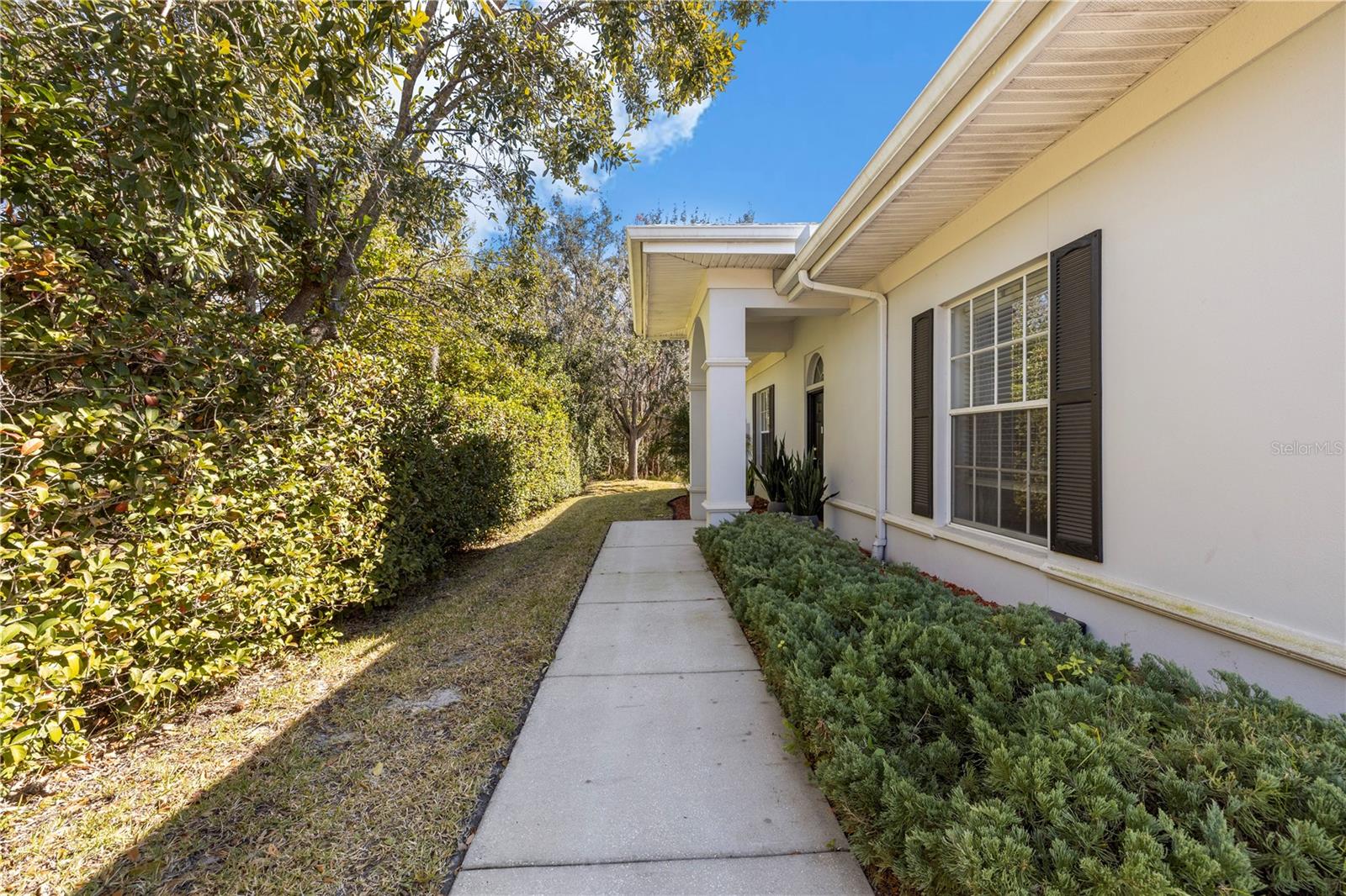 CITRUS FALLS COMMONS VILLAS - Residential