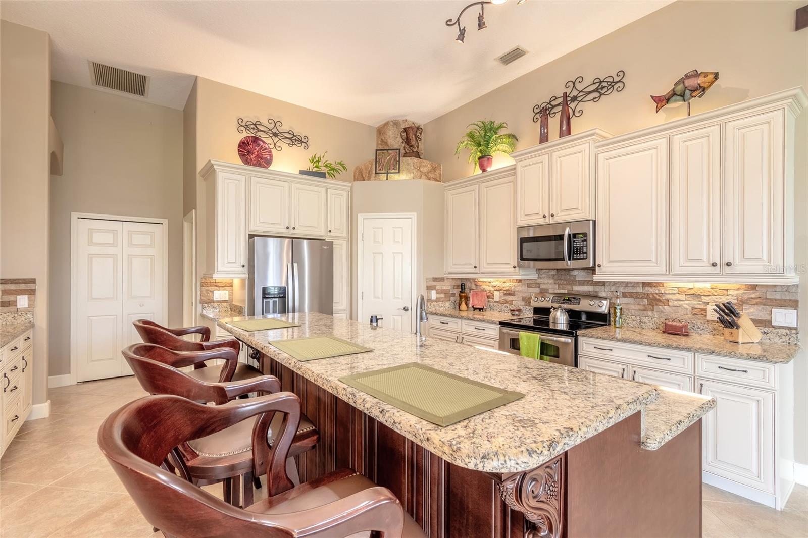 728 SEA DUCK DRIVE