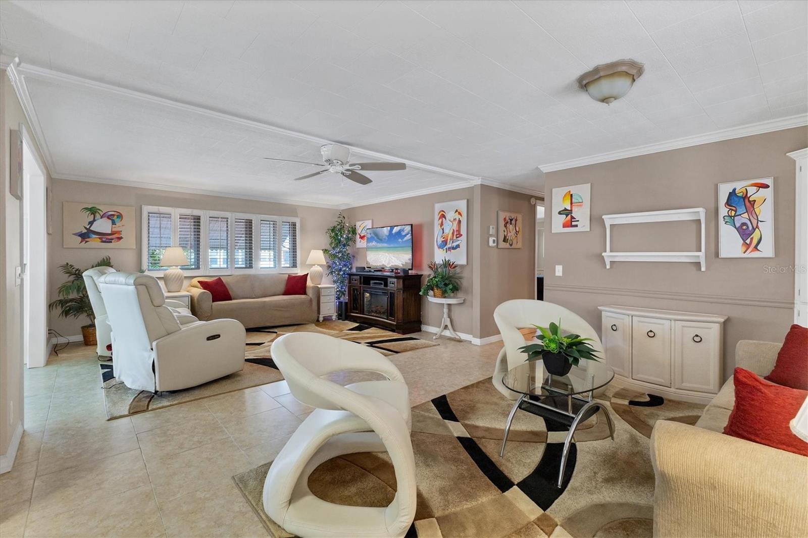 1206 45TH AVENUE DRIVE E