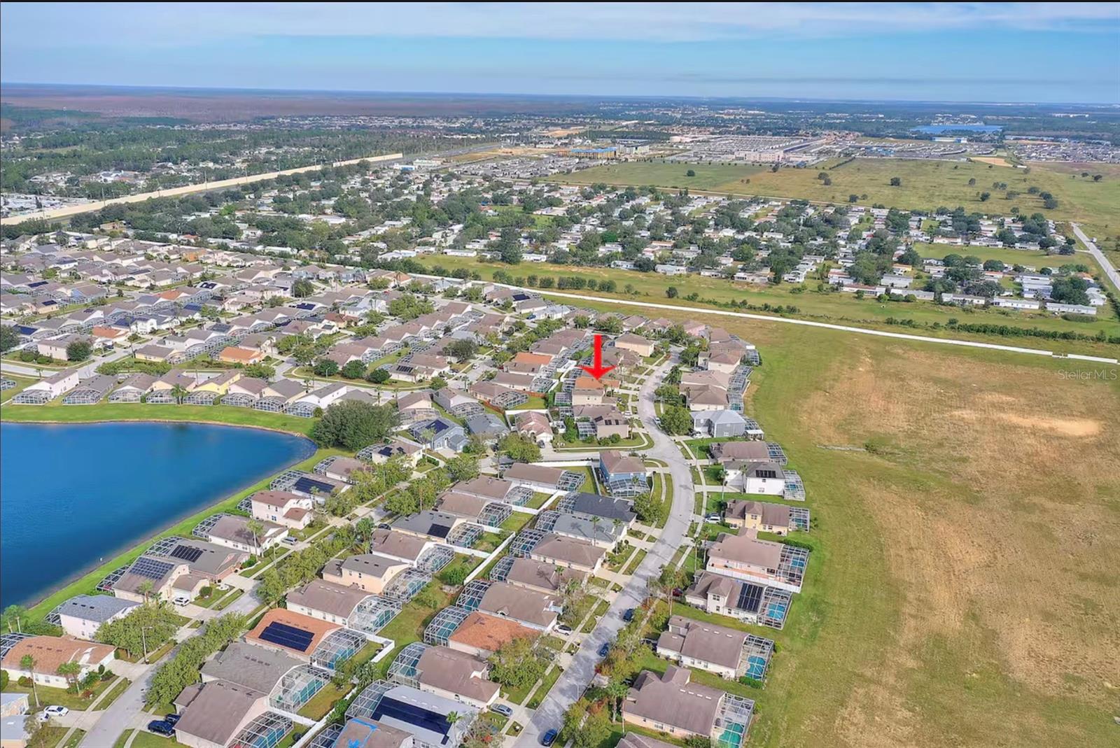 HAMPTON LAKES, HAMPTON ESTATES - Residential