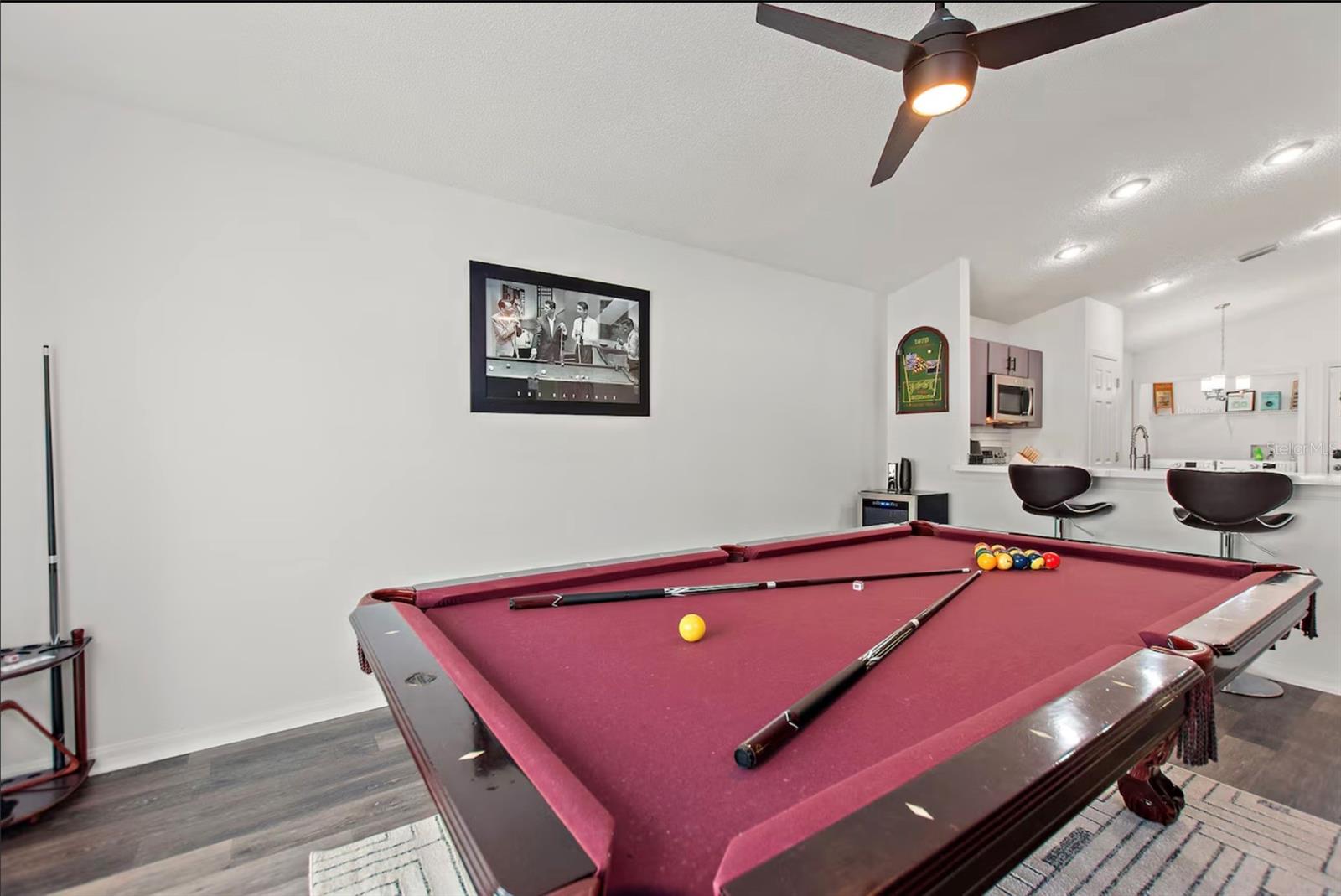 HAMPTON LAKES, HAMPTON ESTATES - Residential