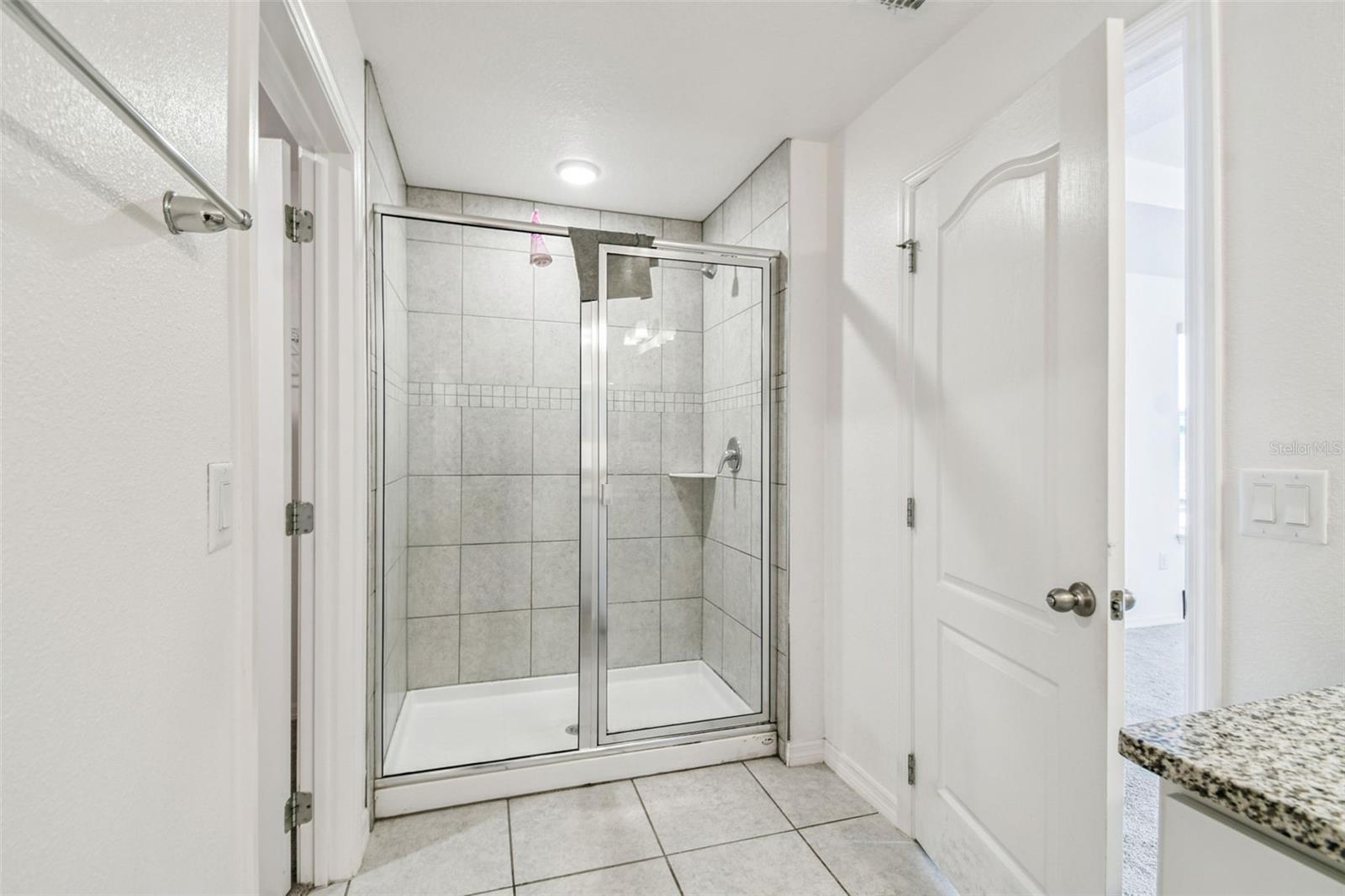 HAINES RDG PH 4 - Residential