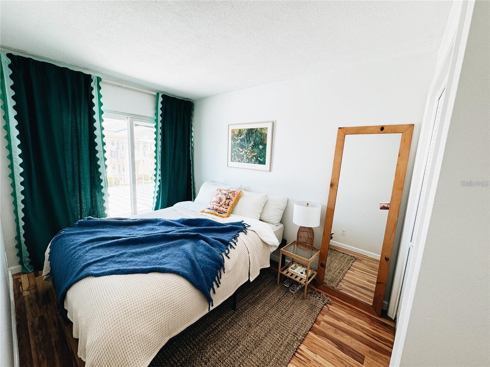 DUNEDIN CSWY CENTER - Residential Lease