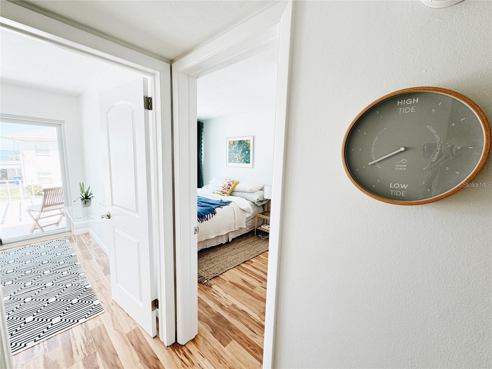 DUNEDIN CSWY CENTER - Residential Lease