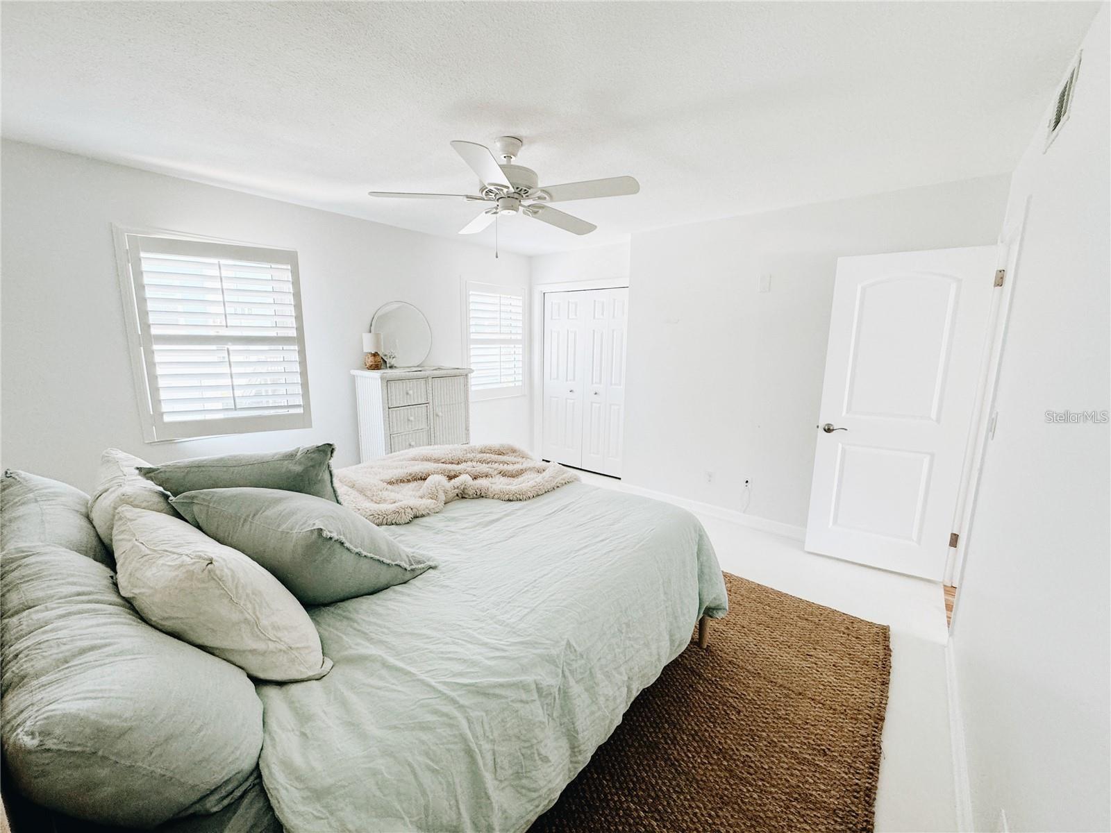 DUNEDIN CSWY CENTER - Residential Lease