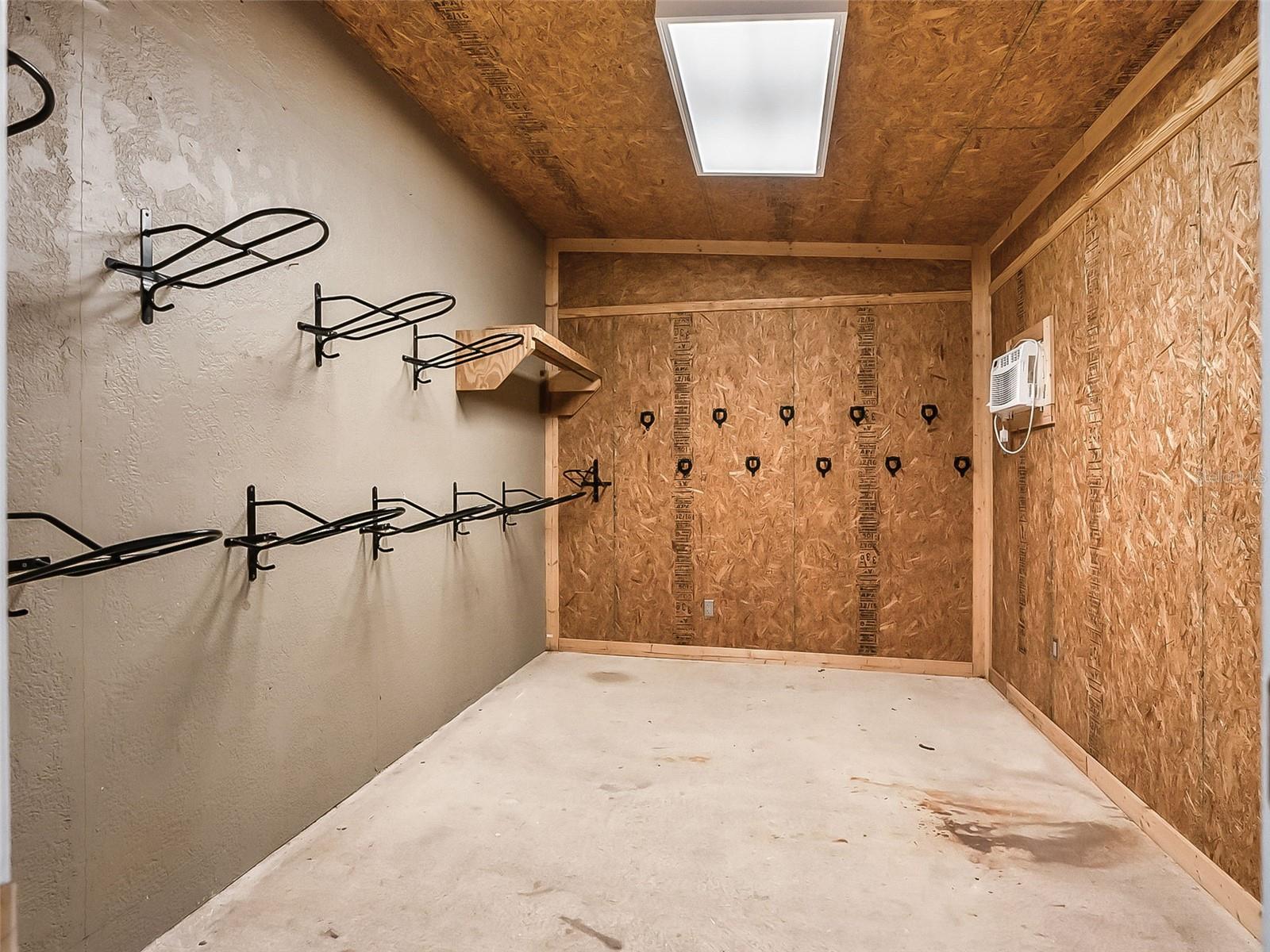 FINISH LINE - Residential