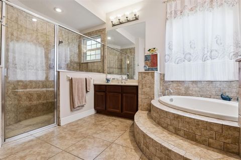 Tiny photo for 3020 Palermo Court, Mount Dora, FL 32757 (MLS # G5104848)