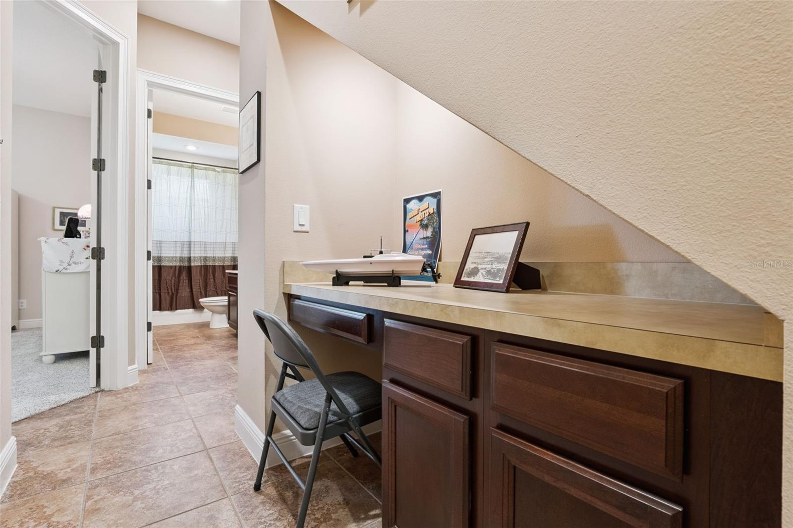 MOUNT DORA LOCH LEVEN PH 05 - Residential