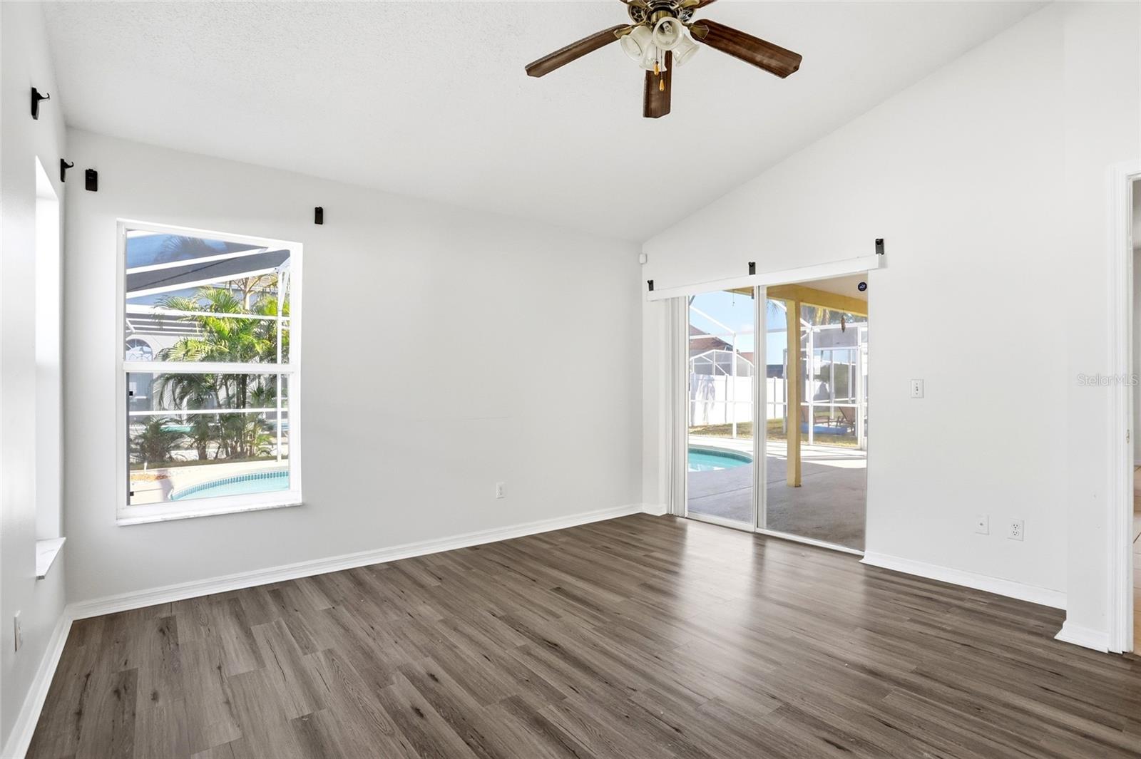 LAKE DAVENPORT ESTATES - Residential