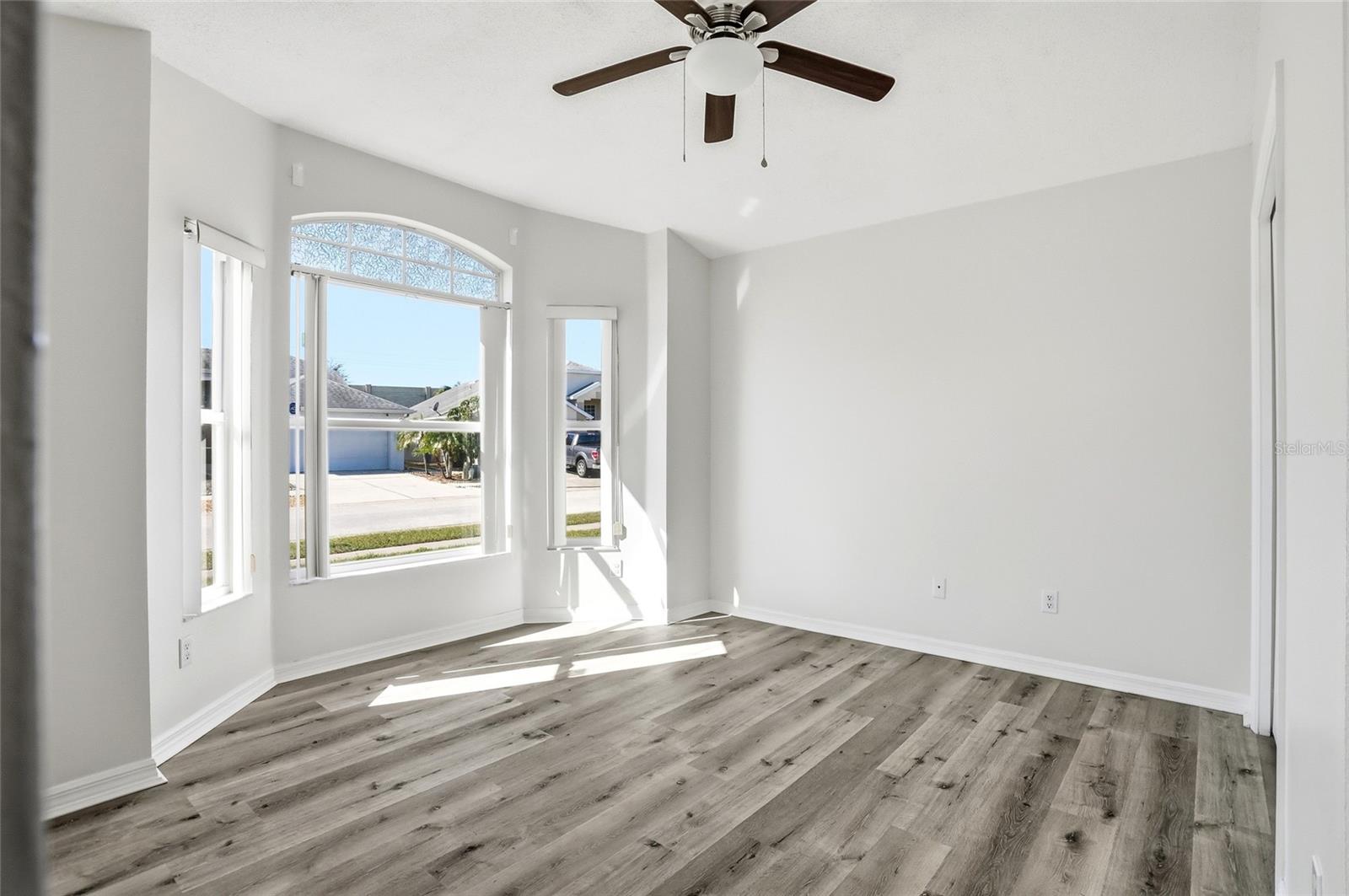 LAKE DAVENPORT ESTATES - Residential