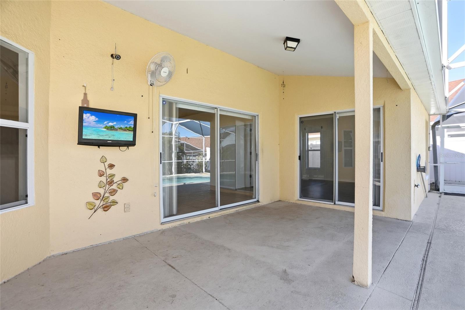 LAKE DAVENPORT ESTATES - Residential