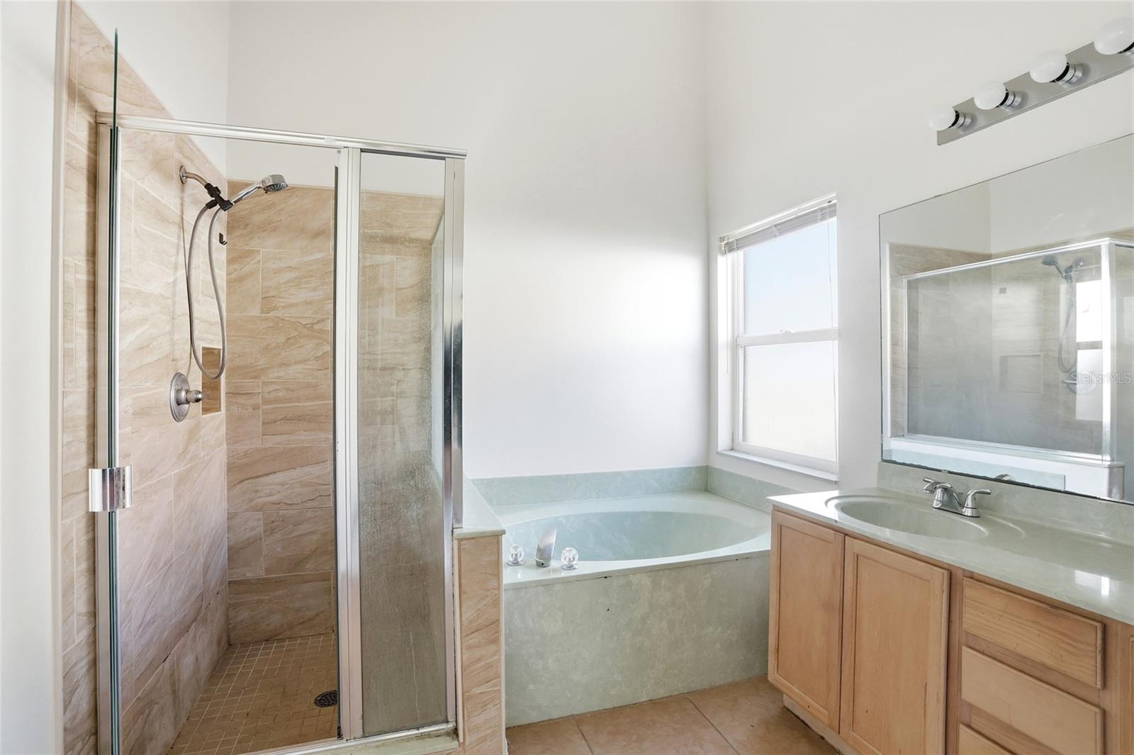 LAKE DAVENPORT ESTATES - Residential