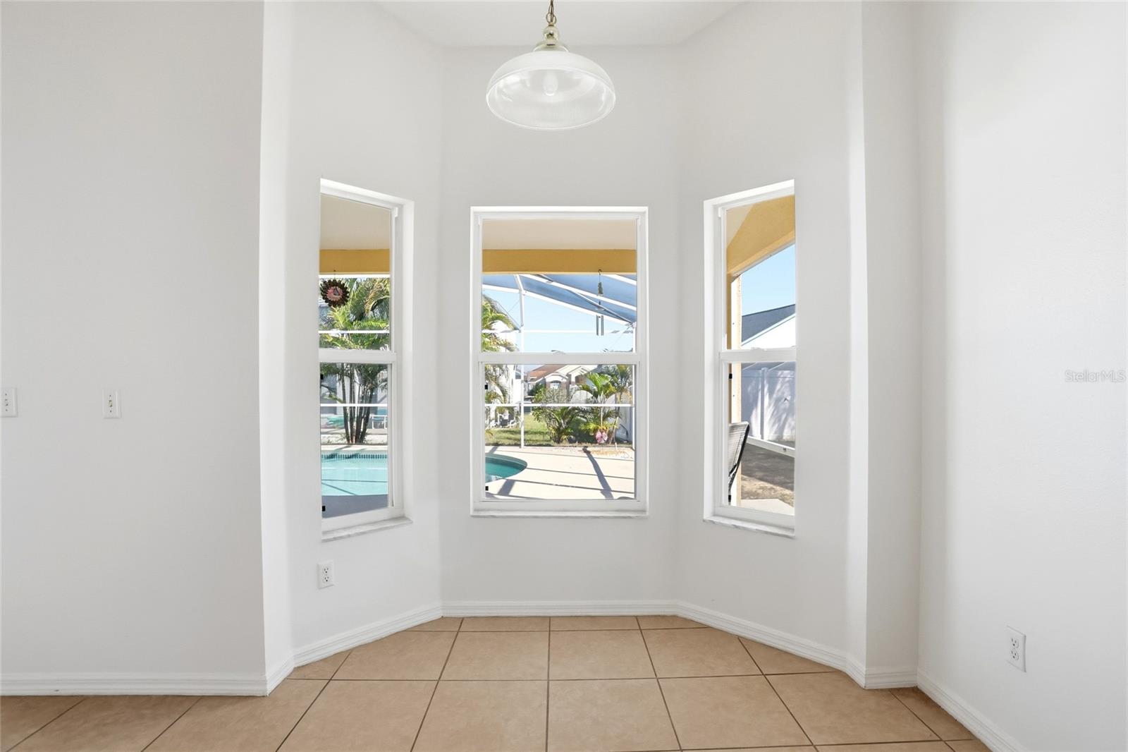 LAKE DAVENPORT ESTATES - Residential