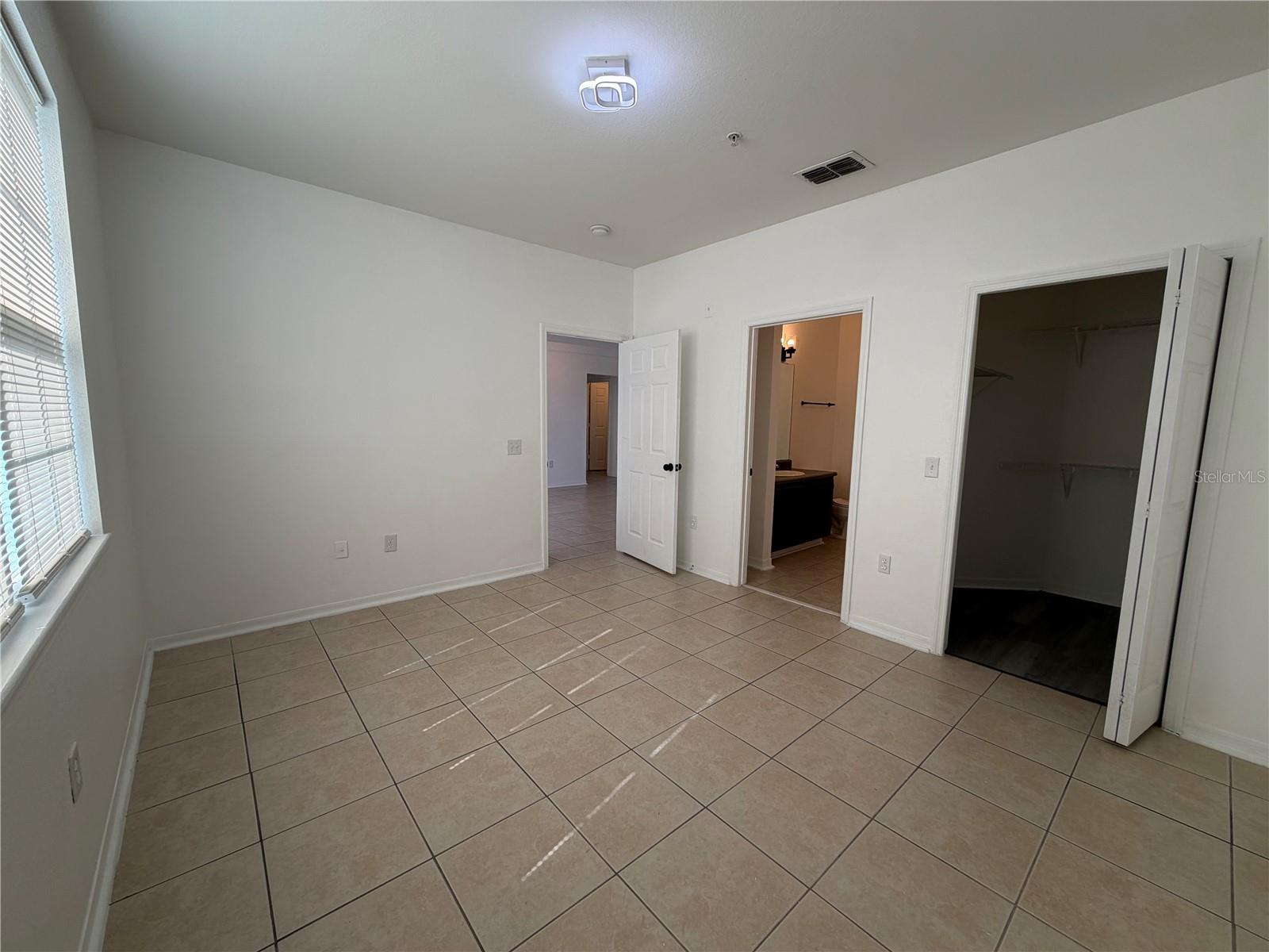3315 PARKCHESTER SQUARE BOULEVARD 301