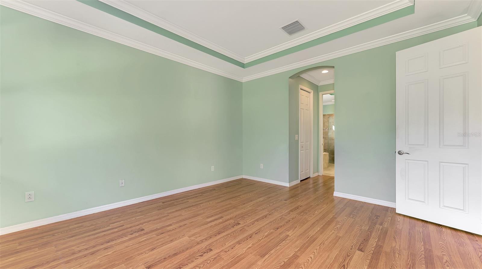 CARIBBEAN VILLAGE - Residential