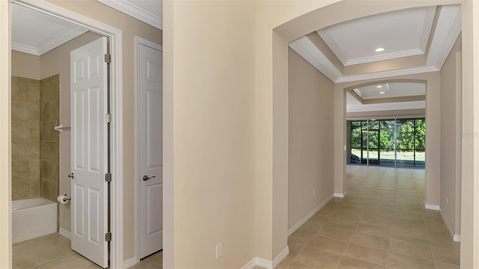 CARIBBEAN VILLAGE - Residential