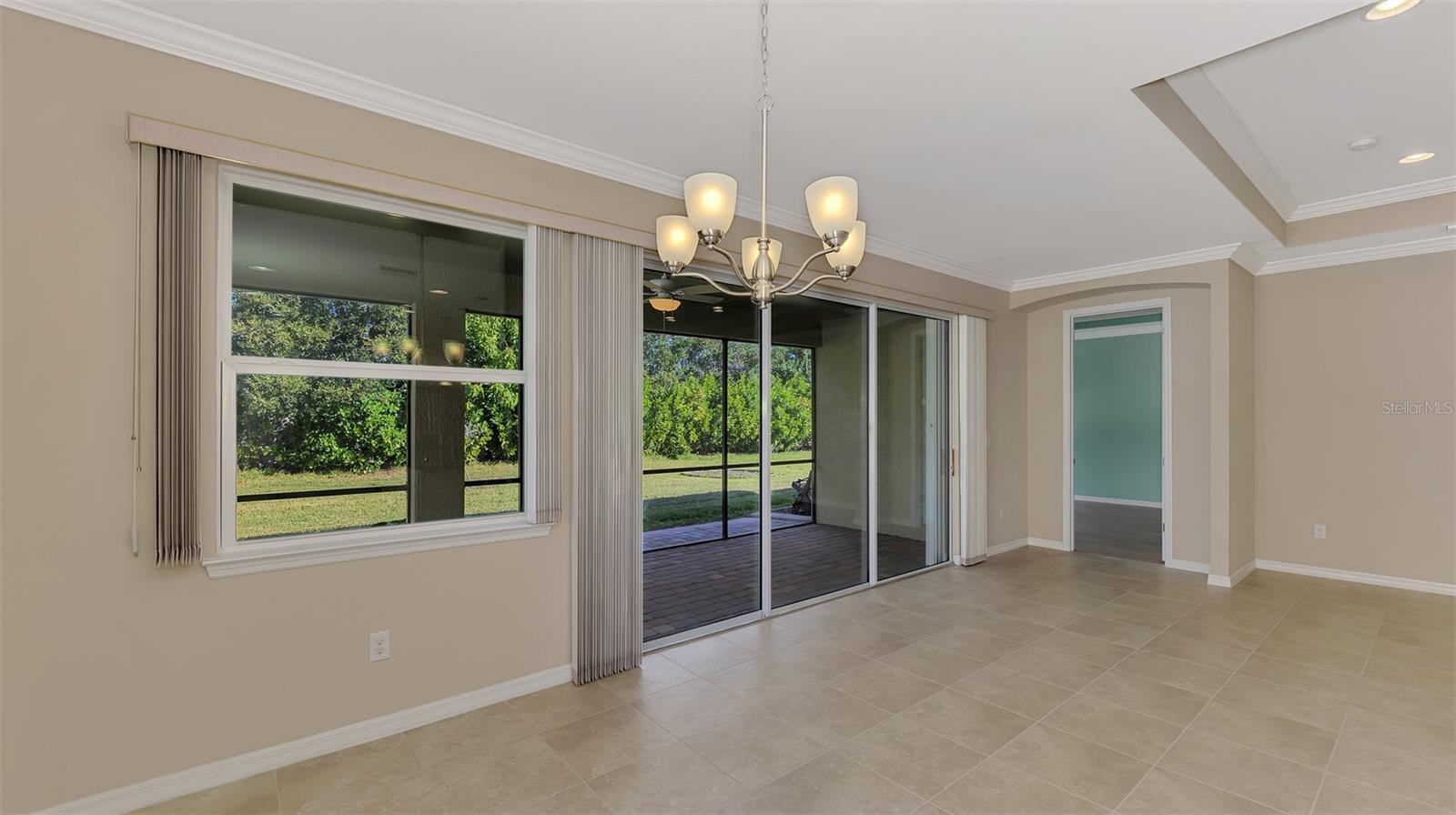 CARIBBEAN VILLAGE - Residential