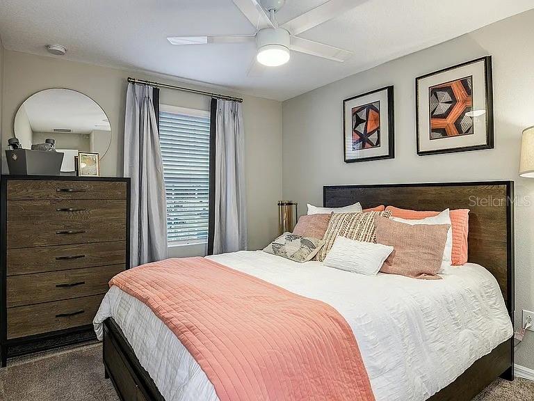 EDGESTONE AT ARTISAN LAKES - Residential Lease