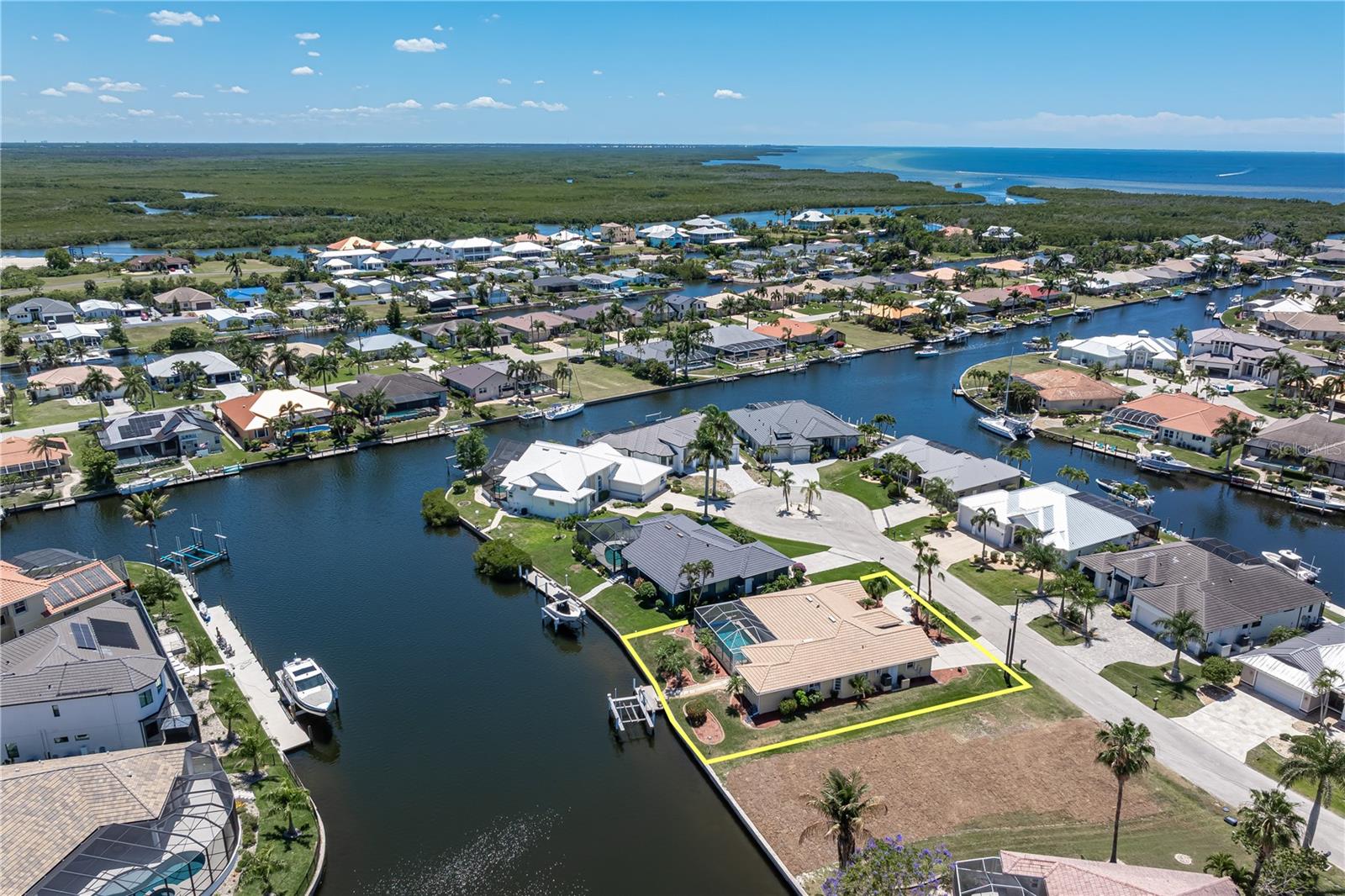 PUNTA GORDA ISLES SEC 14 - Residential