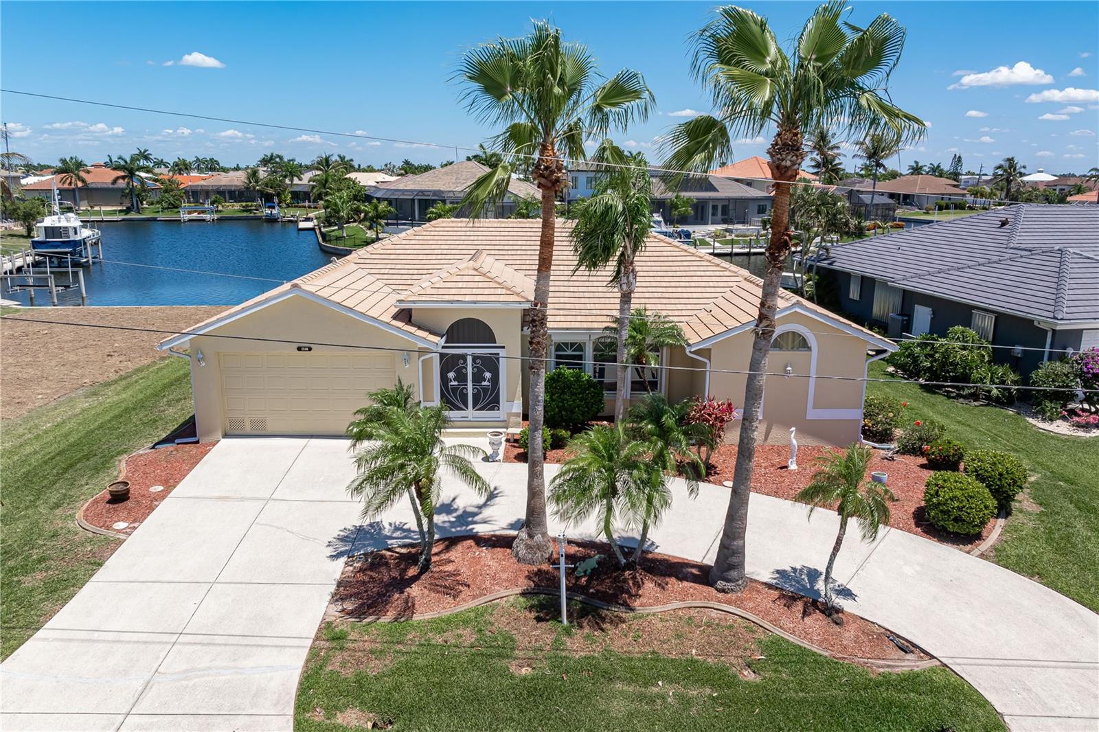 PUNTA GORDA ISLES SEC 14 - Residential