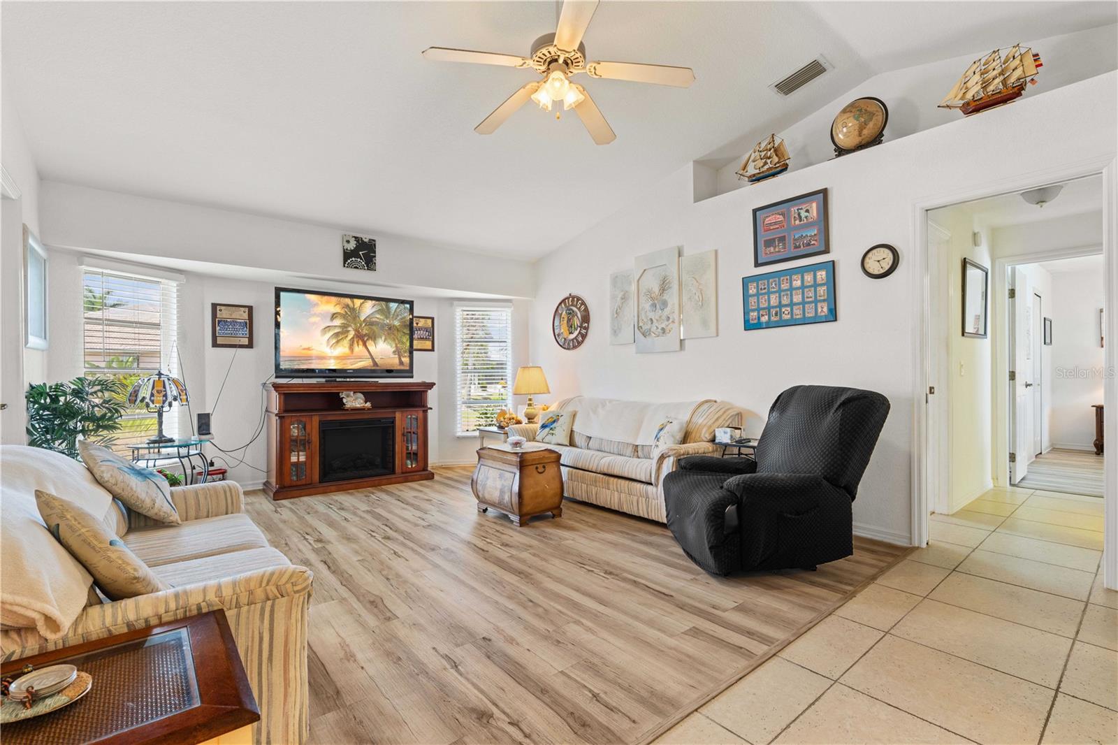 PUNTA GORDA ISLES SEC 14 - Residential